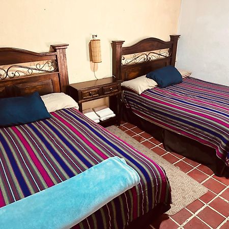 El Extranjero Hostal Antigua Екстер'єр фото