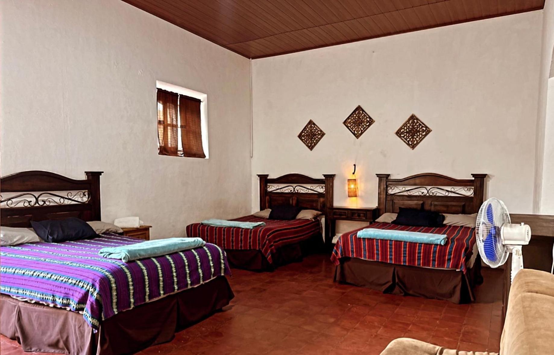 El Extranjero Hostal Antigua Екстер'єр фото